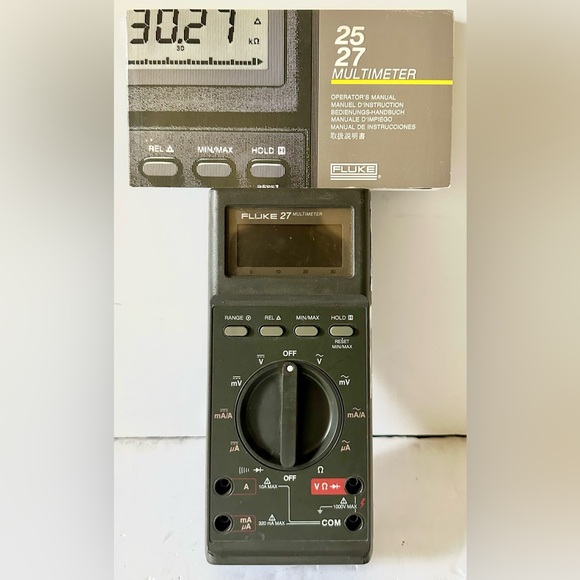 Vintage Fluke 27 Portable Handheld Digital Analog Pocket Size Rugged Multimeter - Picture 1 of 15